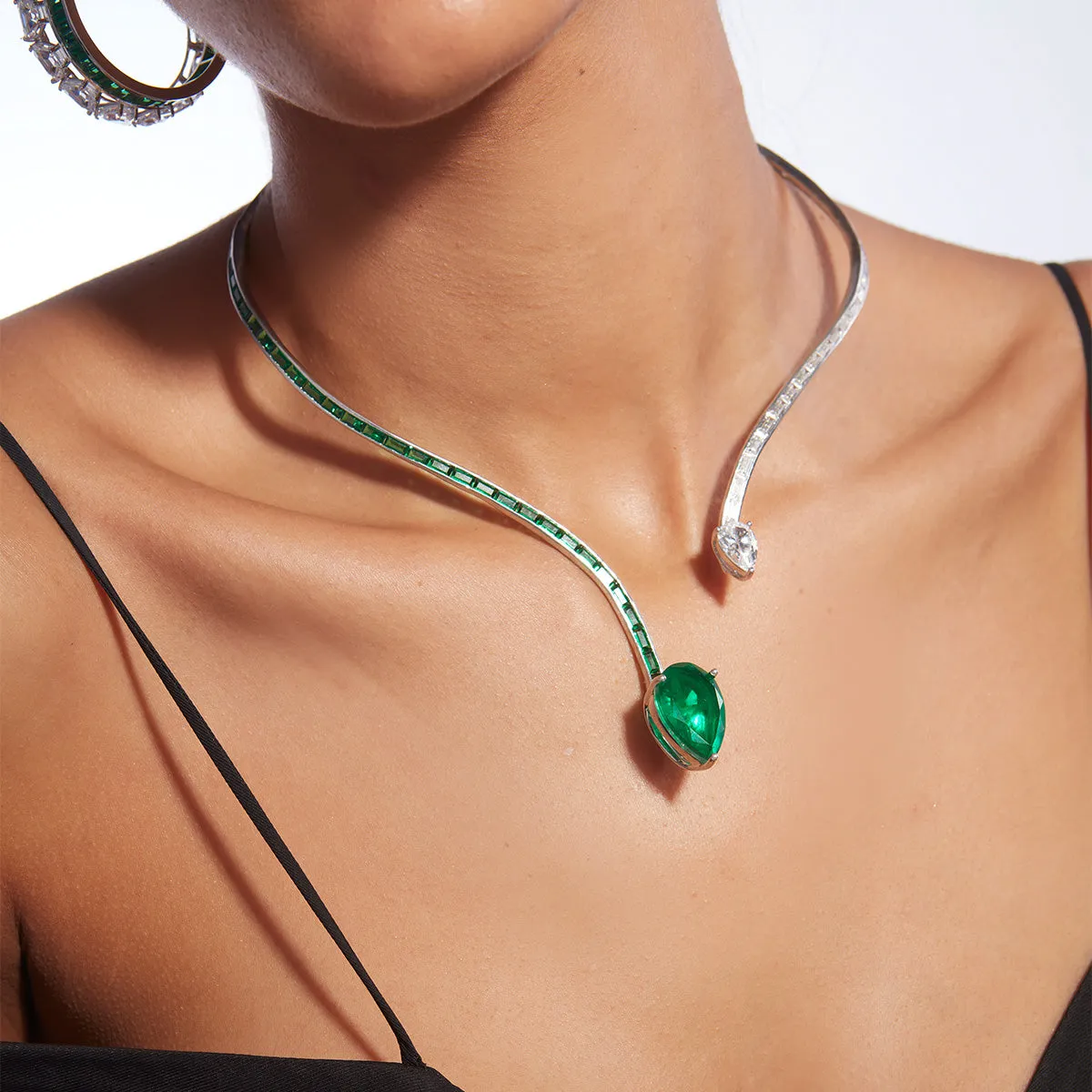 Bahamas 925 Silver Emerald Hydro Coil Necklace