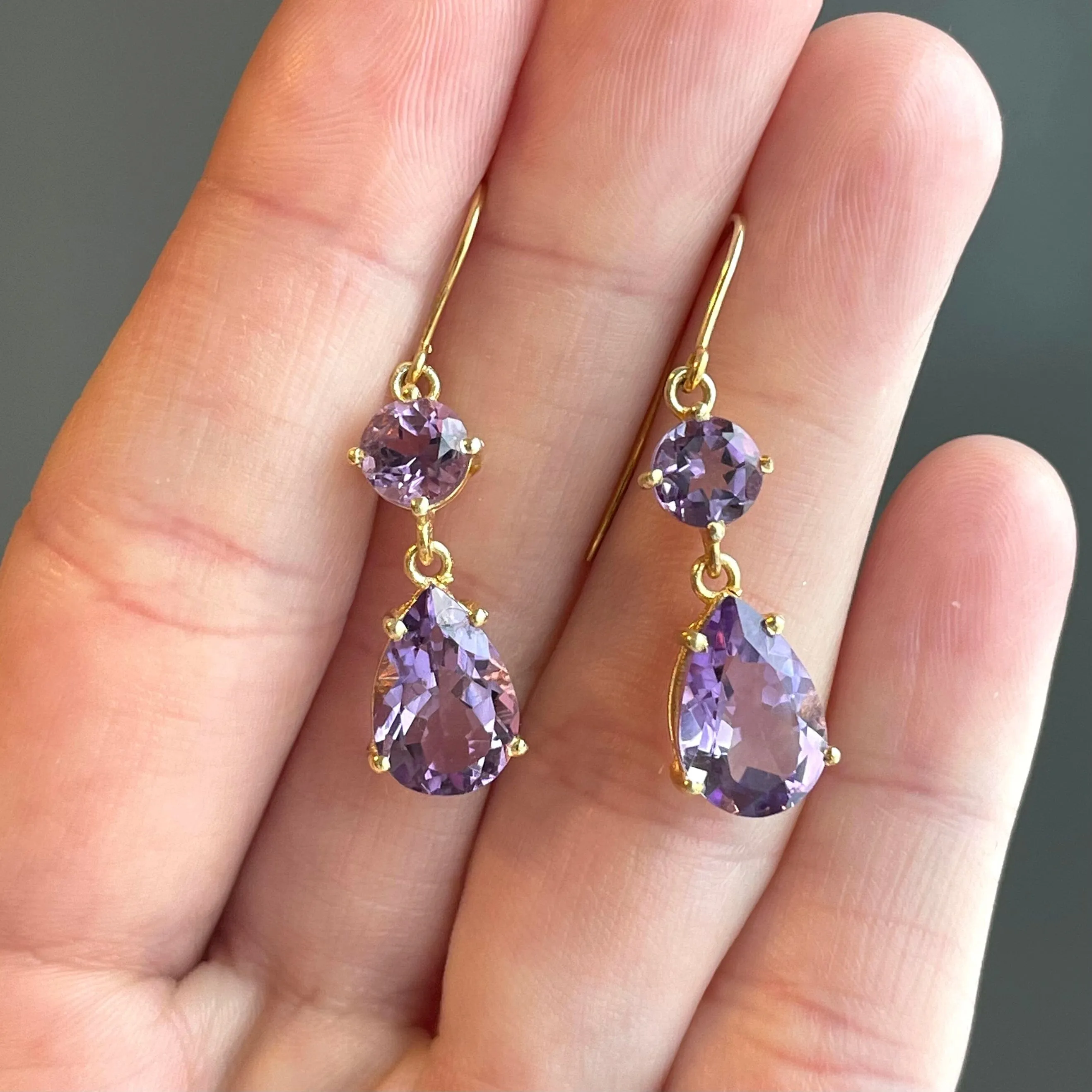 Vintage Rose de France Amethyst Earrings in Gold